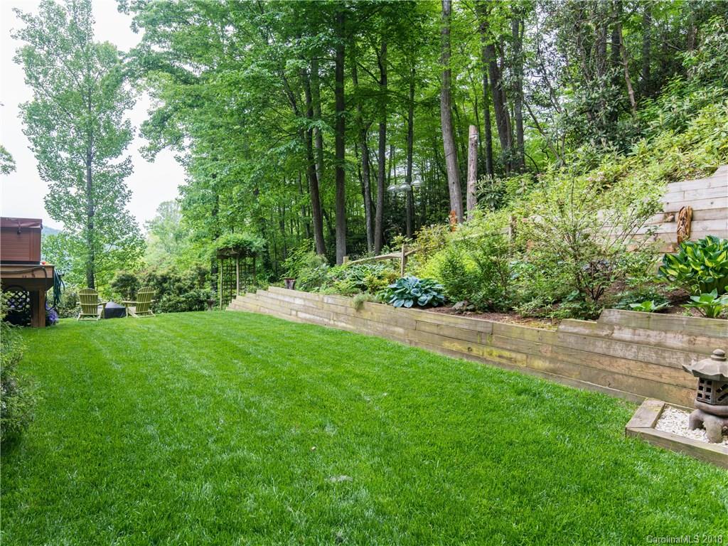 10 Orrin Lane Candler NC 28715