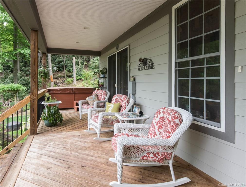 10 Orrin Lane Candler NC 28715