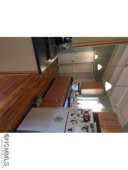 10 Munn Drive Asheville NC 28805