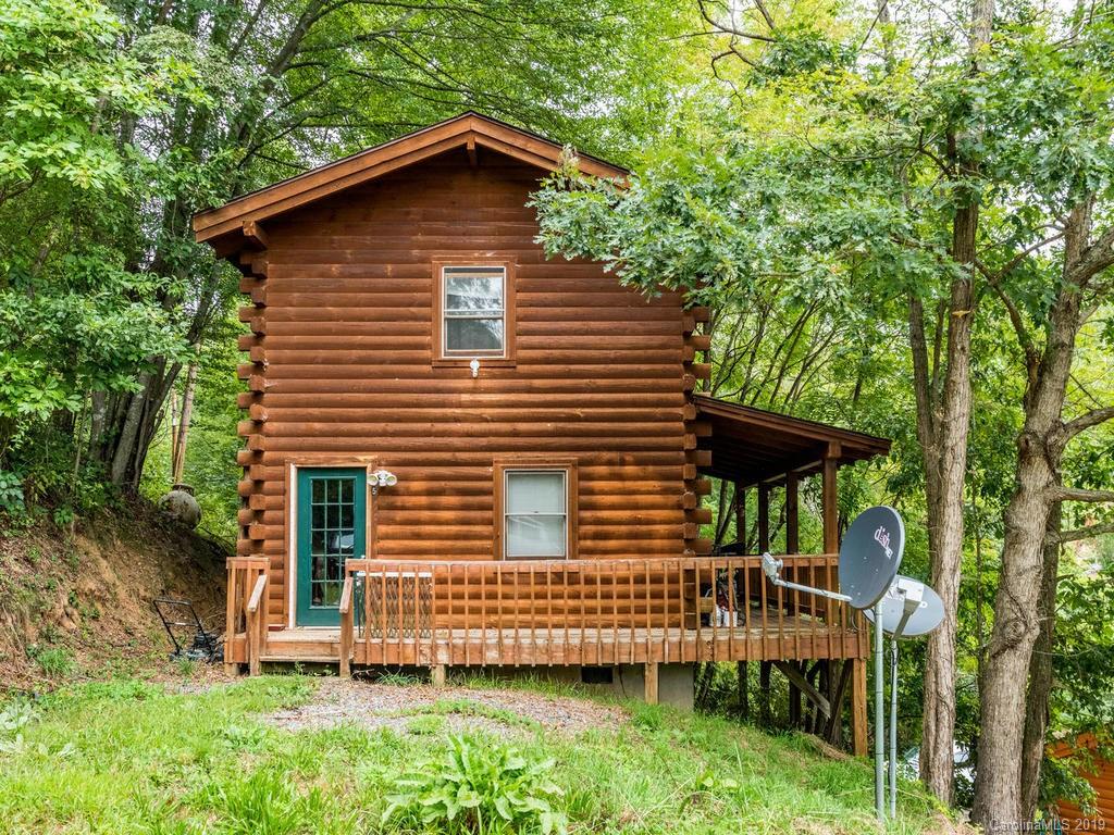 35 Creeds Cove Lane Waynesville NC 28785