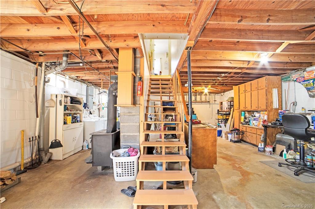 190 Gun Club Drive Marshall NC 28753