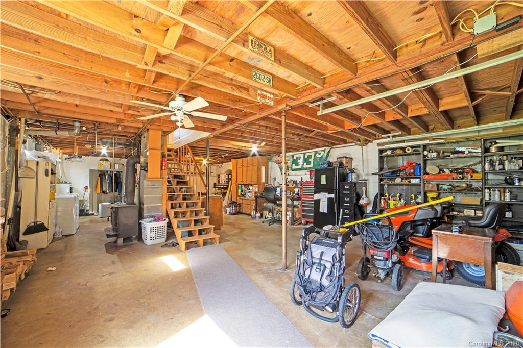 190 Gun Club Drive Marshall NC 28753