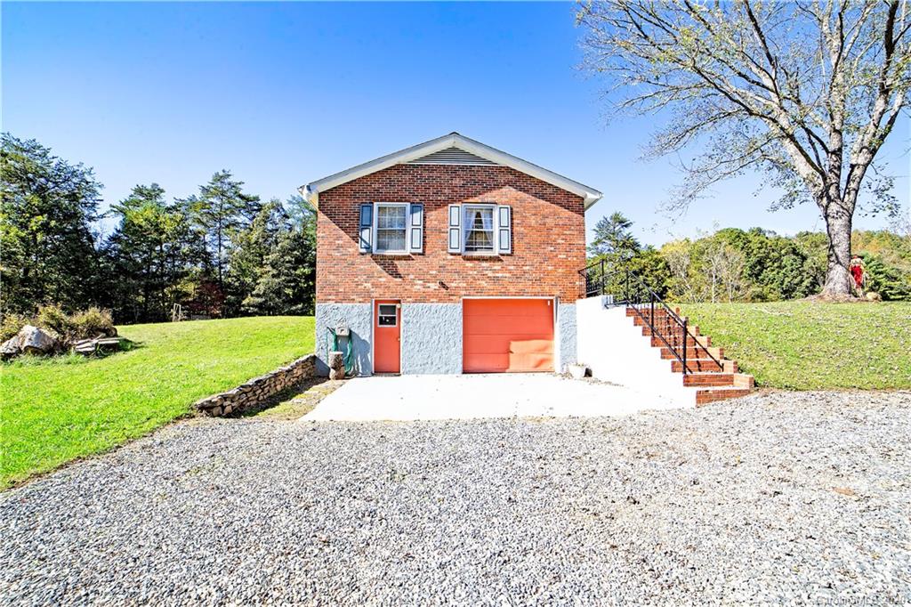 190 Gun Club Drive Marshall NC 28753