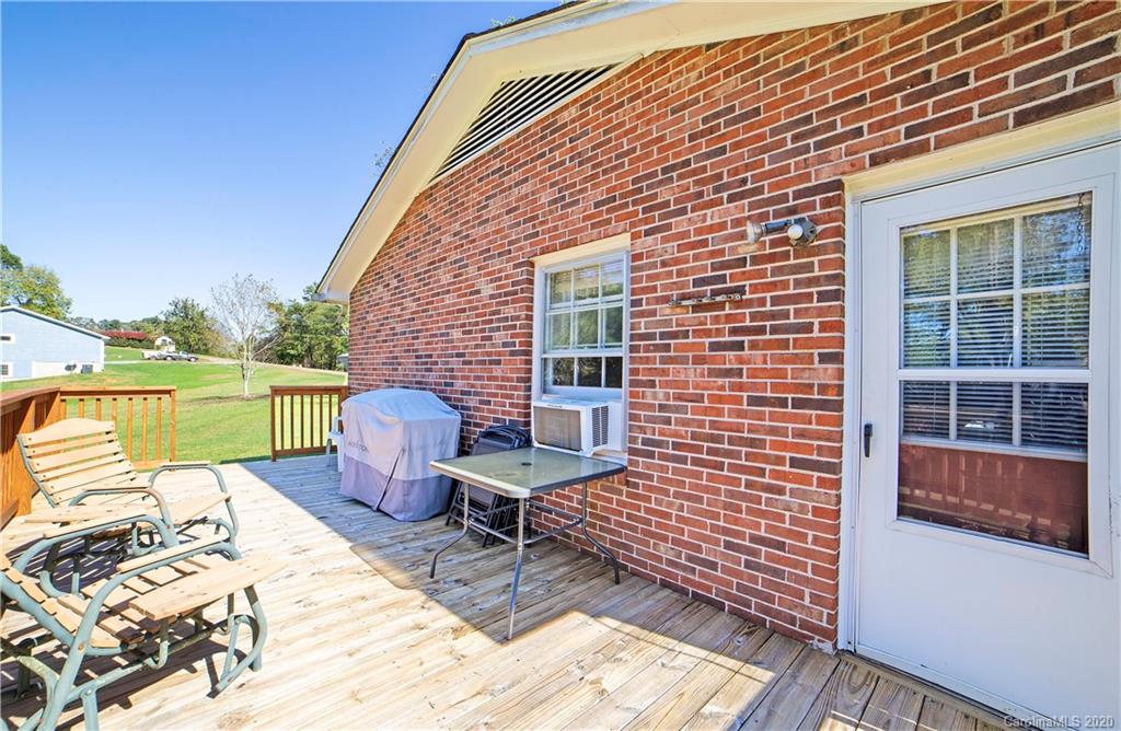 190 Gun Club Drive Marshall NC 28753
