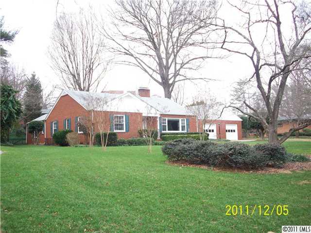565 Lakeside Drive Statesville NC 28677