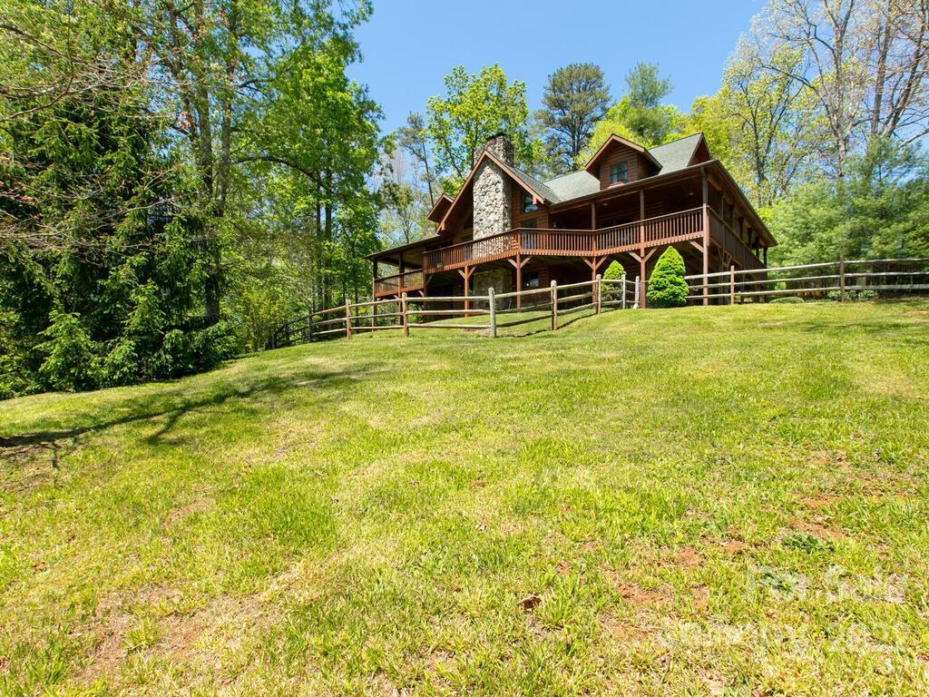 3924 Beech Glen Road Mars Hill NC 28754