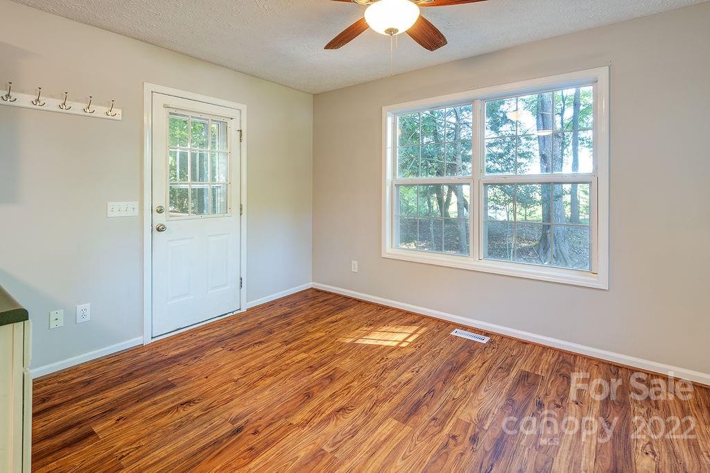 75 Captains Drive Candler NC 28715