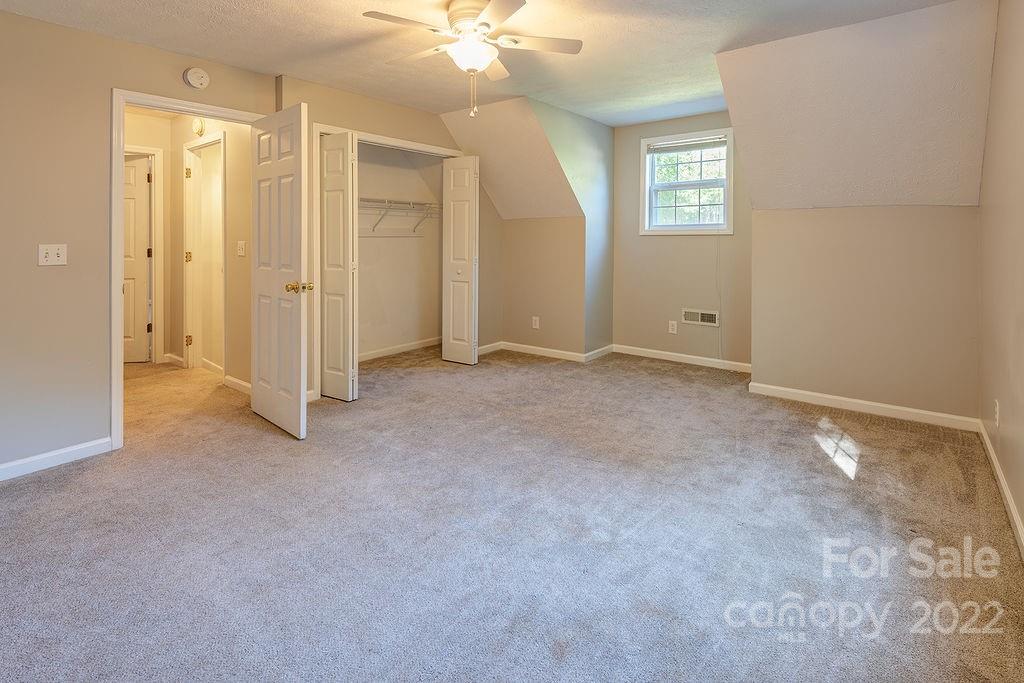 75 Captains Drive Candler NC 28715