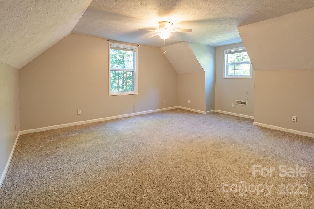 75 Captains Drive Candler NC 28715
