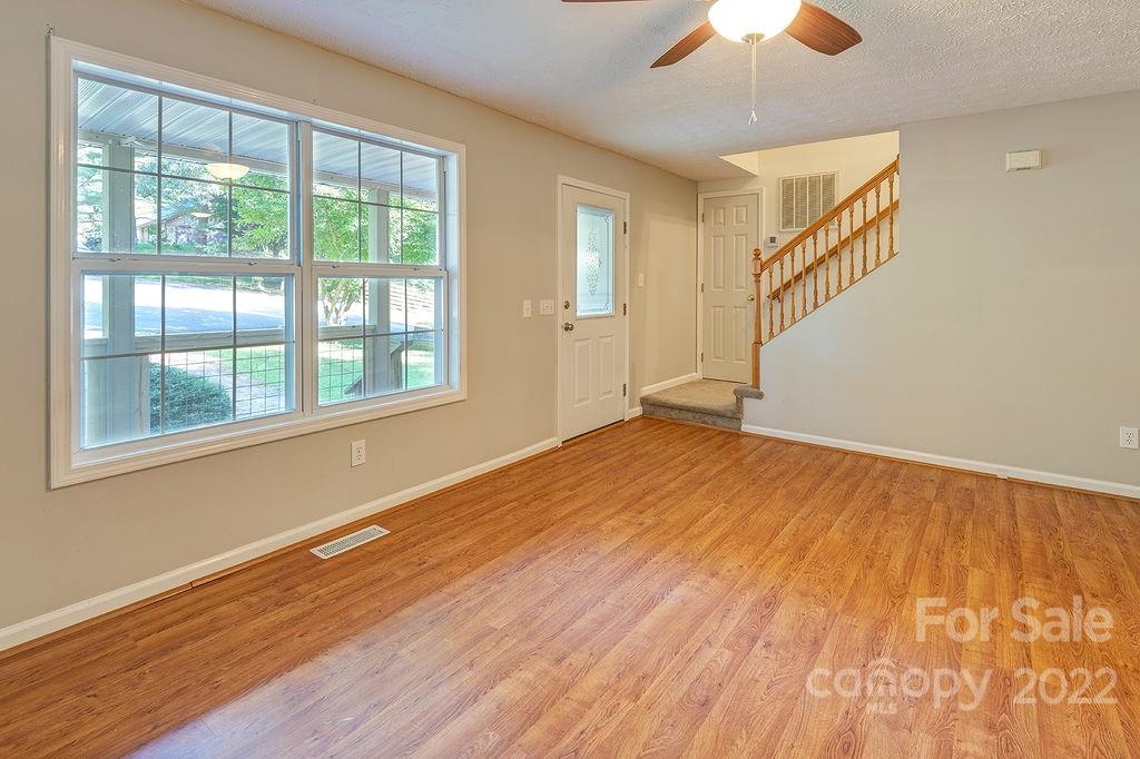 75 Captains Drive Candler NC 28715