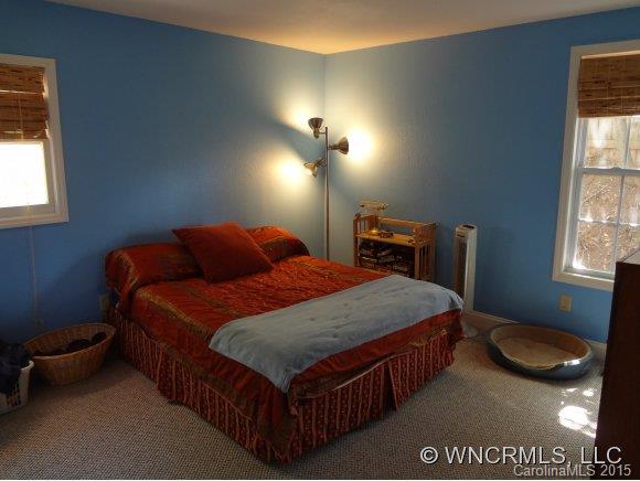 29 Edgehill Avenue Asheville NC 28801