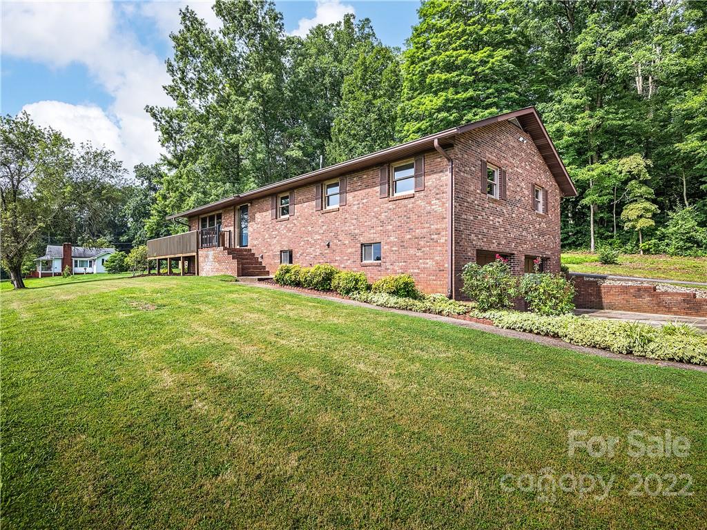 4 Greene View Road Candler NC 28715