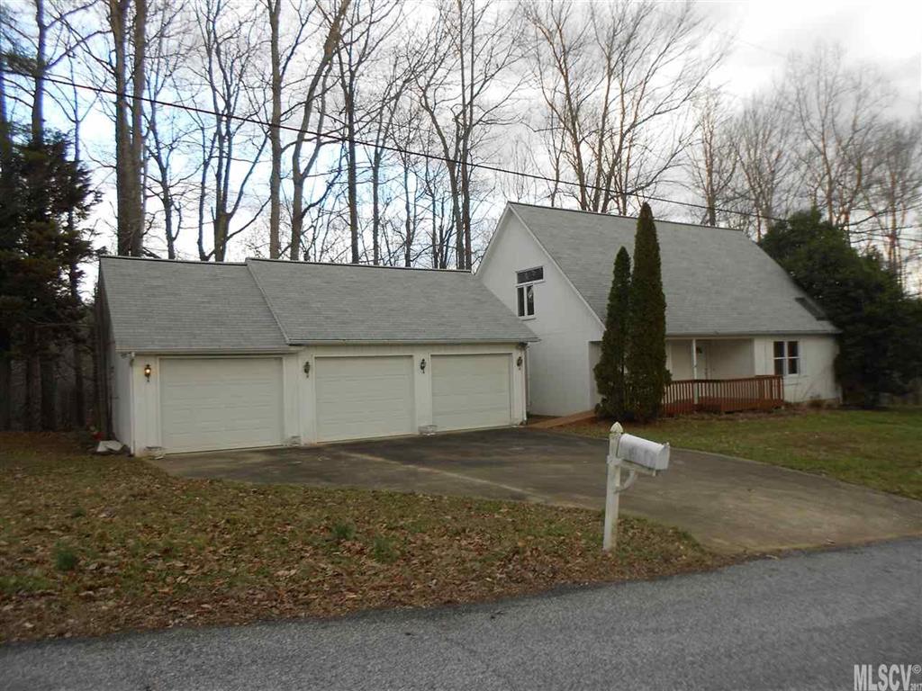 1558 Indian Hills Drive Lenoir NC 28645