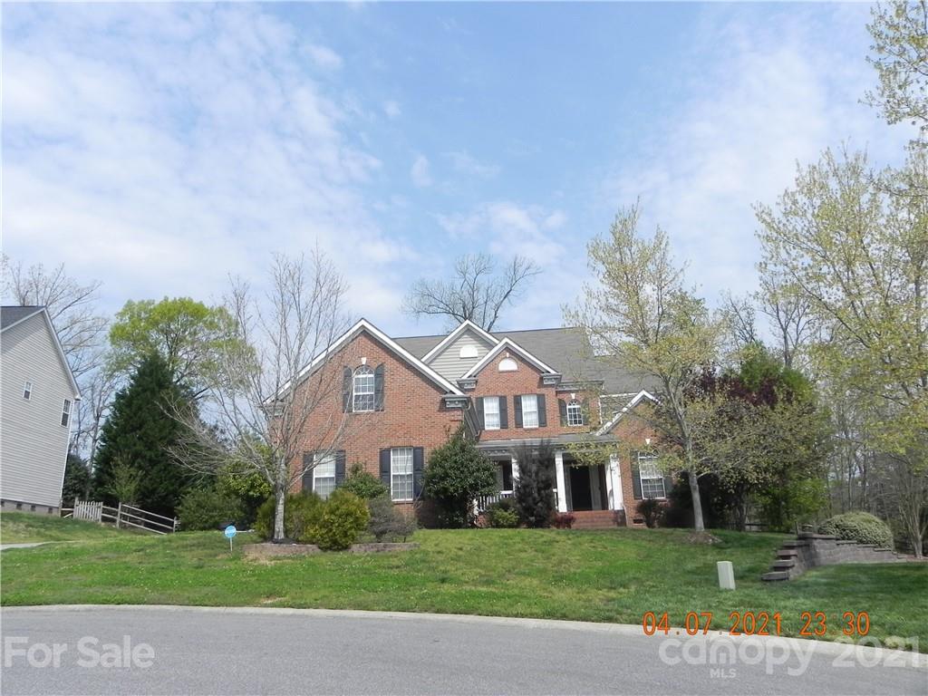 11421 Fountaingrove Drive Charlotte NC 28262