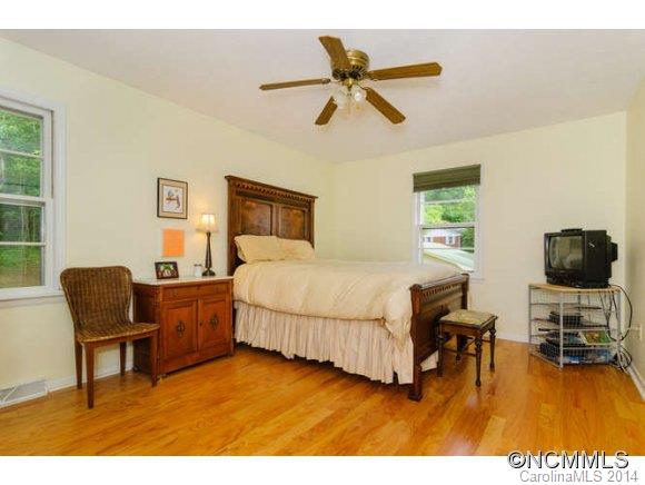 46 Deerwood Drive Asheville NC 28805