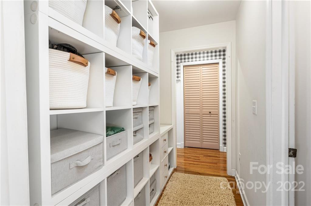 8 Knotty Alder Court Candler NC 28715