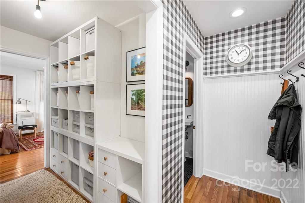 8 Knotty Alder Court Candler NC 28715
