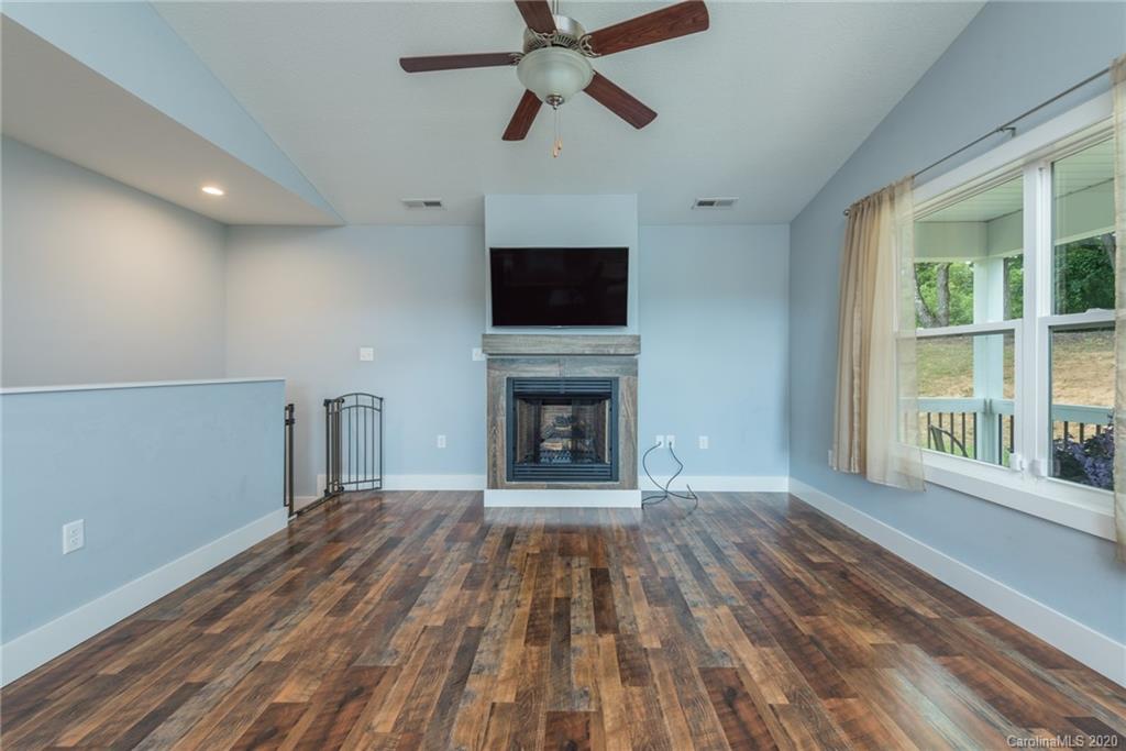 1048 Bear Creek Road Leicester NC 28748
