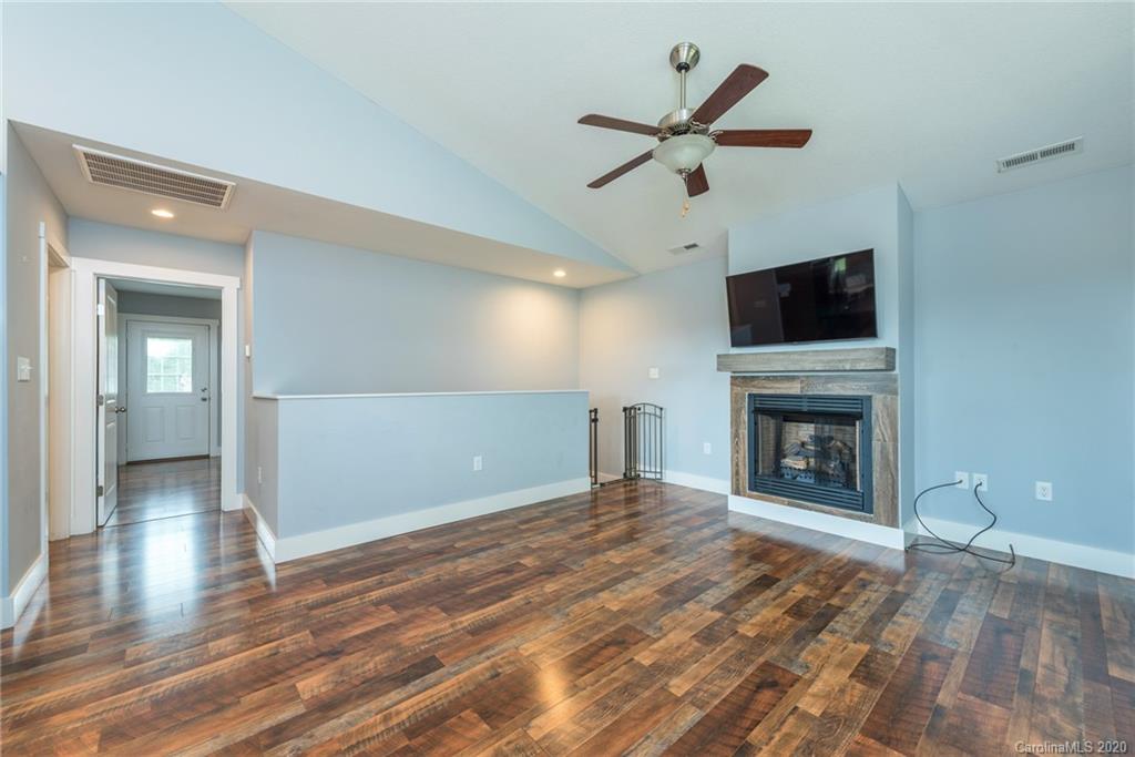 1048 Bear Creek Road Leicester NC 28748