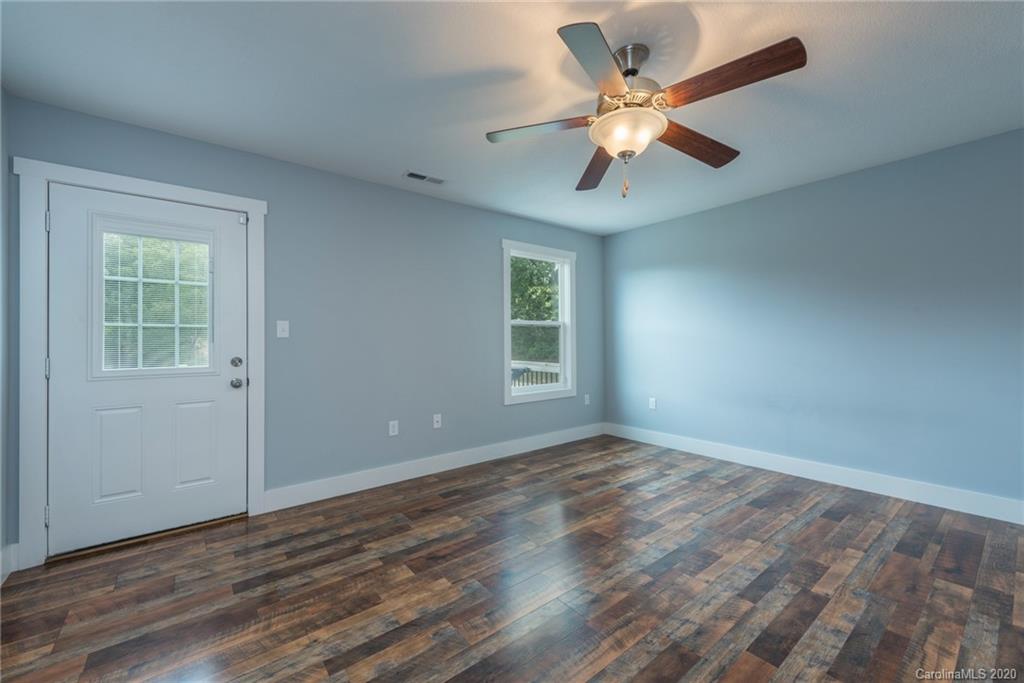 1048 Bear Creek Road Leicester NC 28748