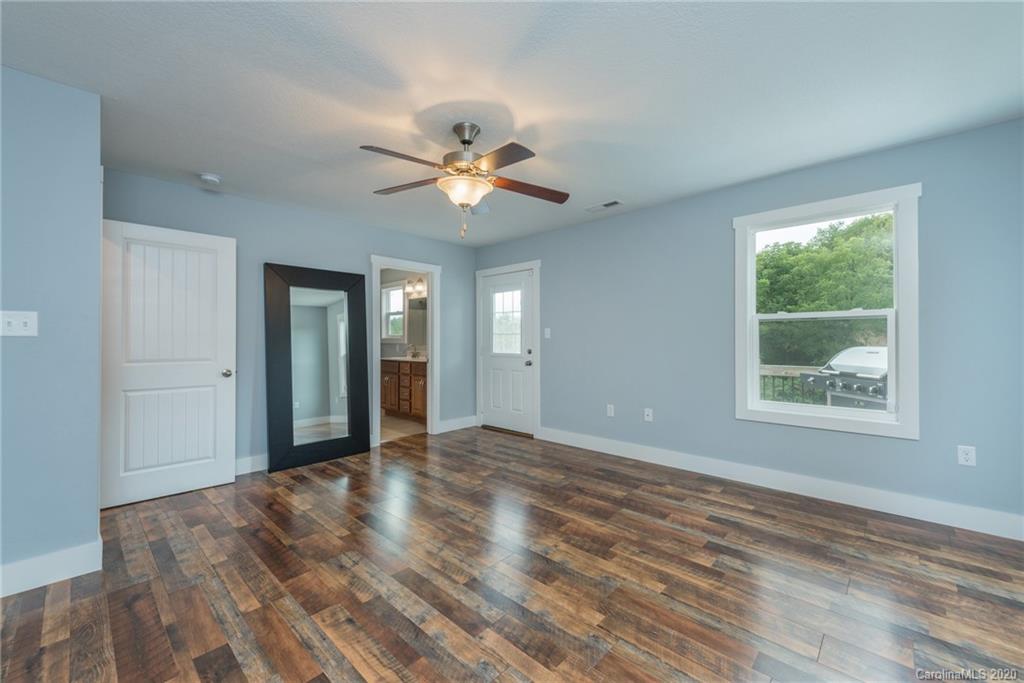 1048 Bear Creek Road Leicester NC 28748