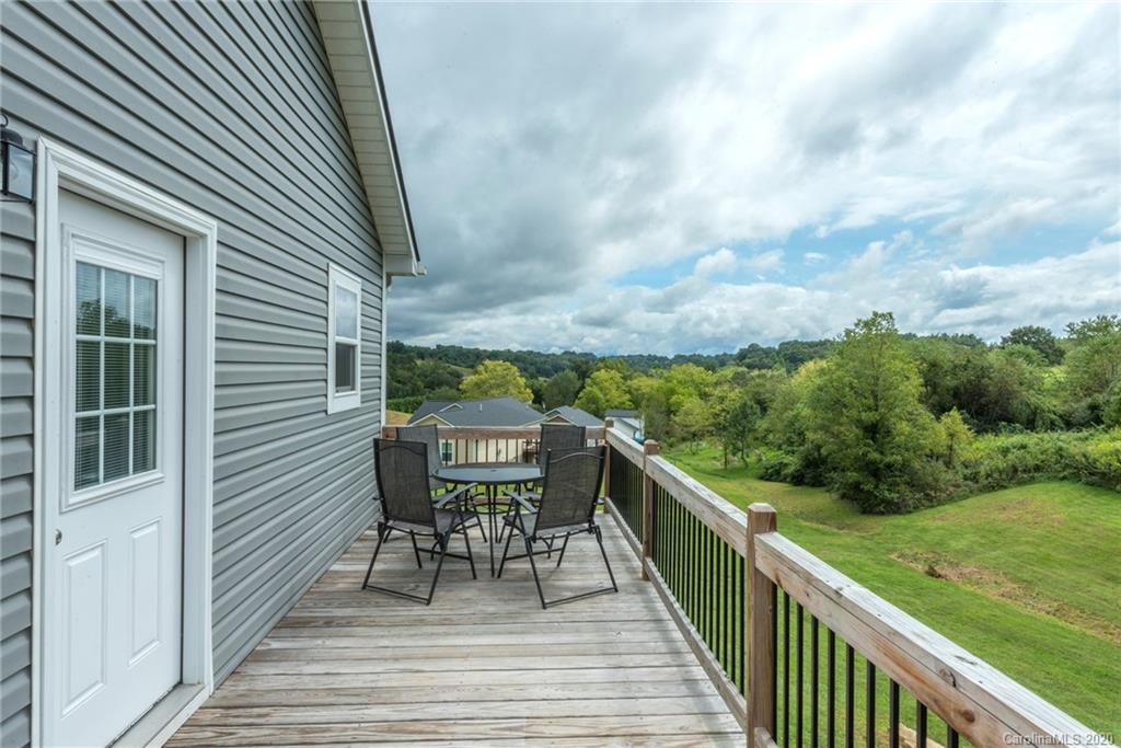 1048 Bear Creek Road Leicester NC 28748