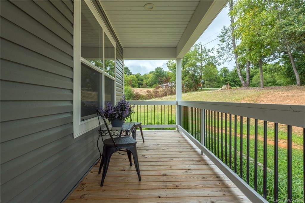 1048 Bear Creek Road Leicester NC 28748