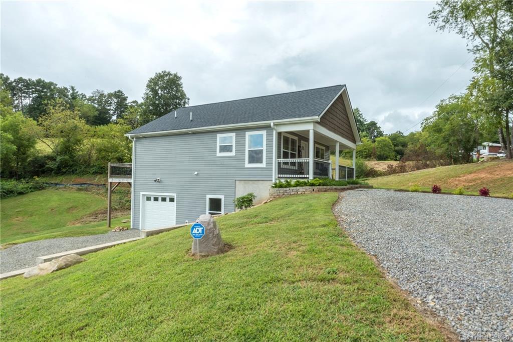 1048 Bear Creek Road Leicester NC 28748