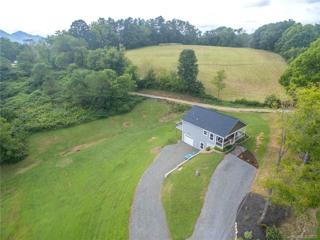 1048 Bear Creek Road Leicester NC 28748