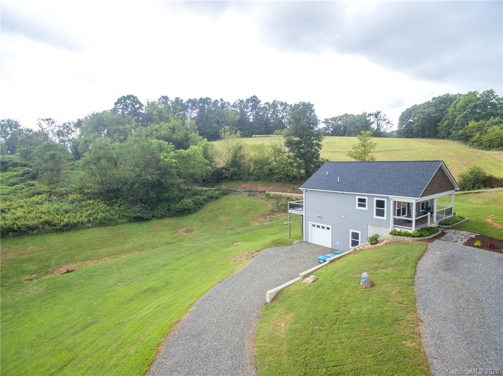 1048 Bear Creek Road Leicester NC 28748
