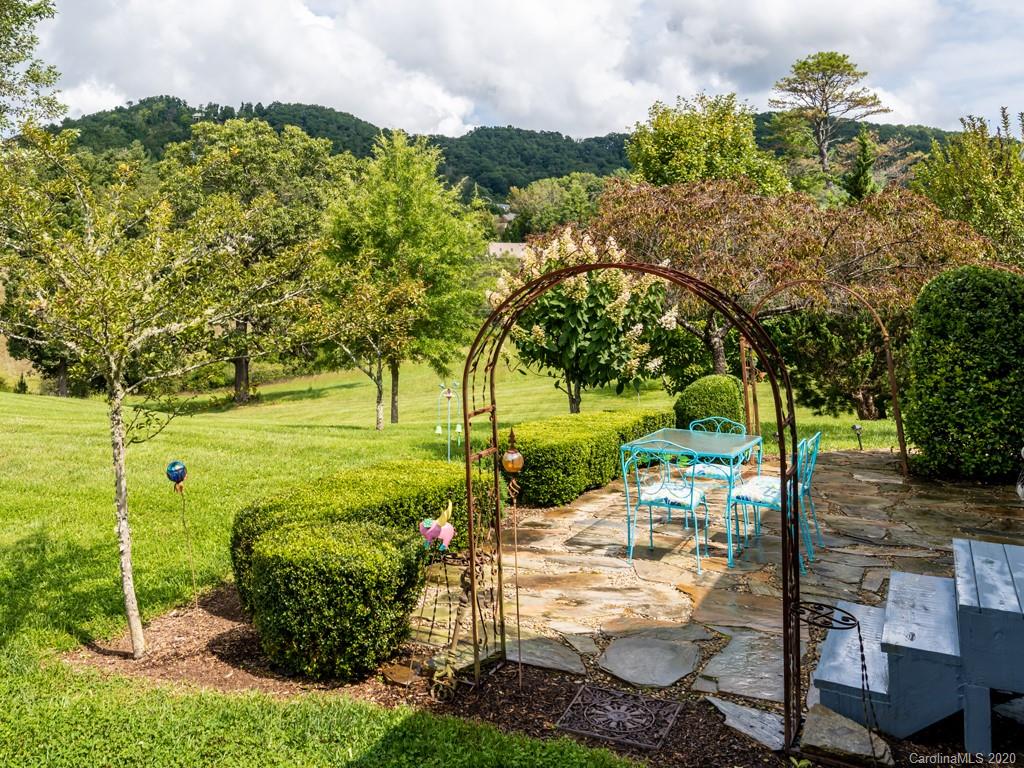 97 Cove Creek Lane Weaverville NC 28787