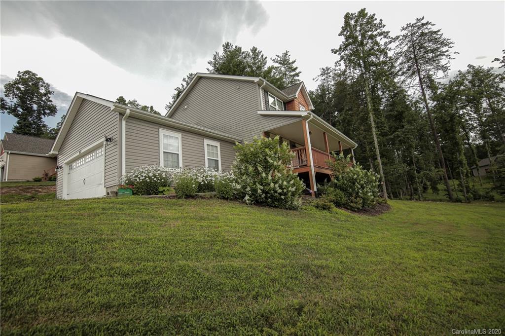 48 Parrot Road Candler NC 28715