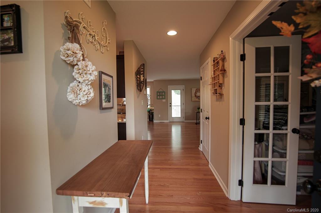 48 Parrot Road Candler NC 28715