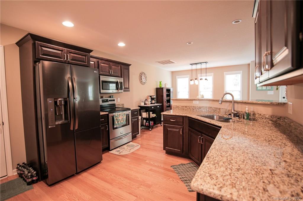 48 Parrot Road Candler NC 28715