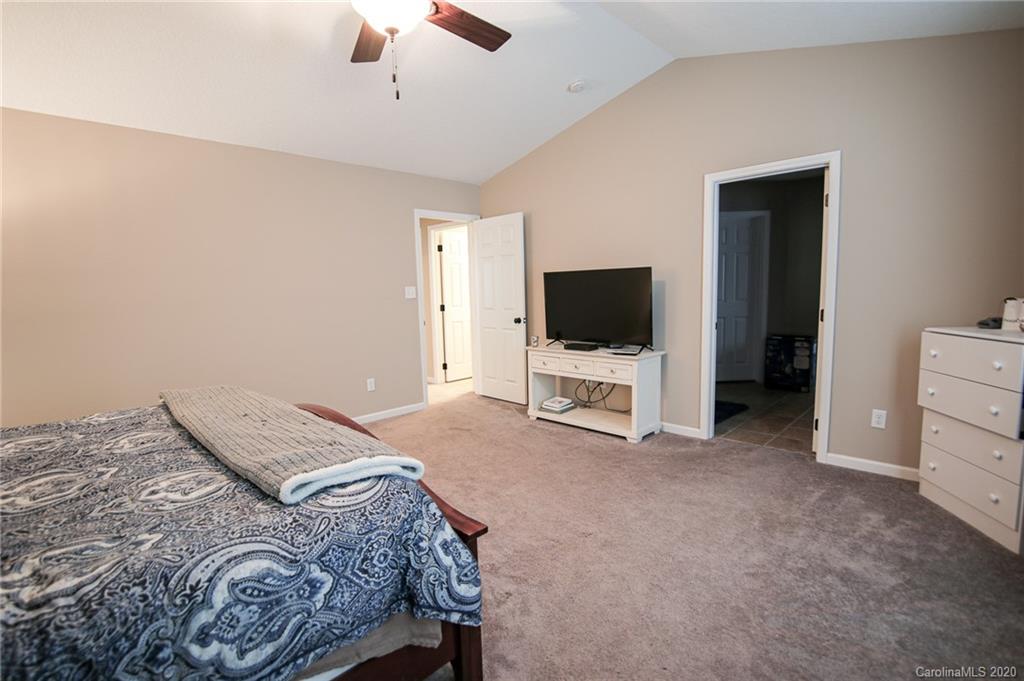 48 Parrot Road Candler NC 28715