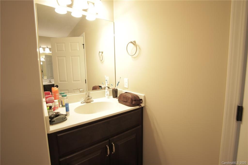 48 Parrot Road Candler NC 28715