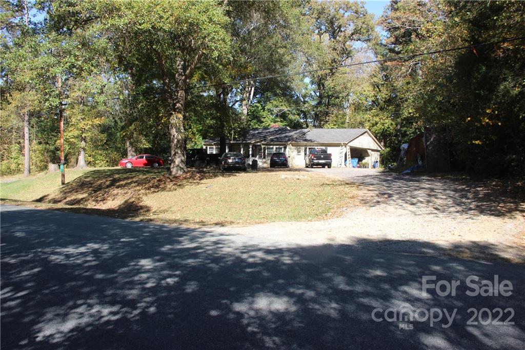 4651 Fairbluff Road Concord NC 28025