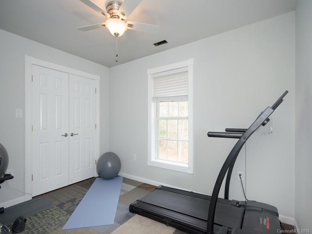 9 Clearbrook Crossing Asheville NC 28803