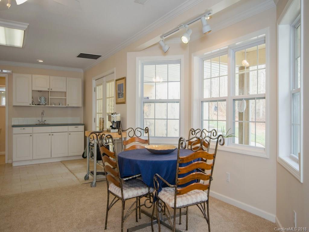 9 Clearbrook Crossing Asheville NC 28803