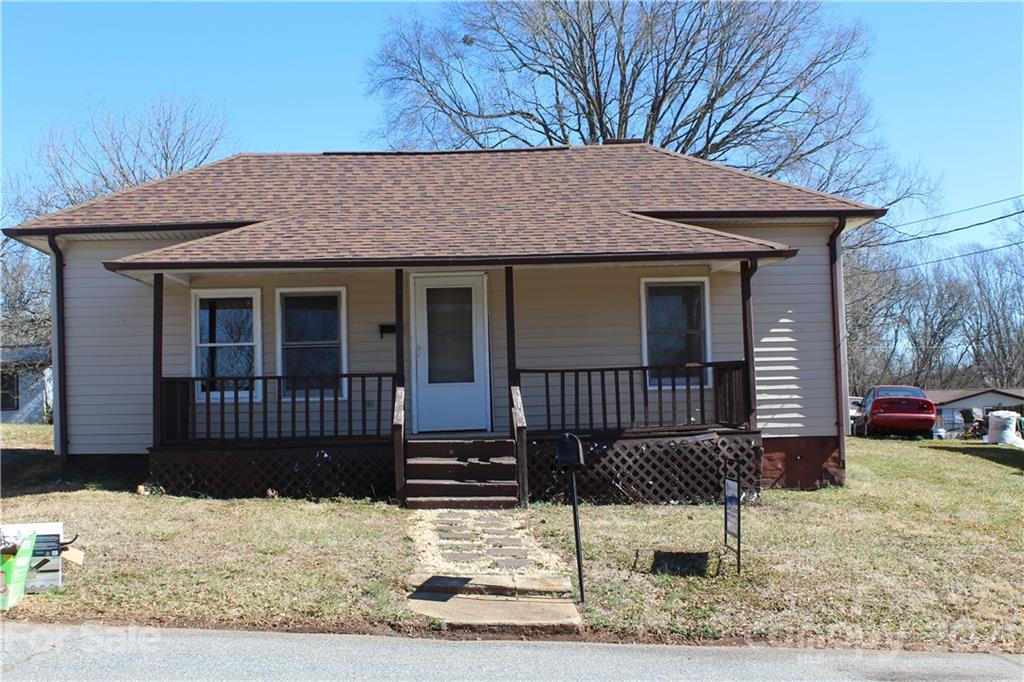 311 South Church Avenue Newton NC 28658