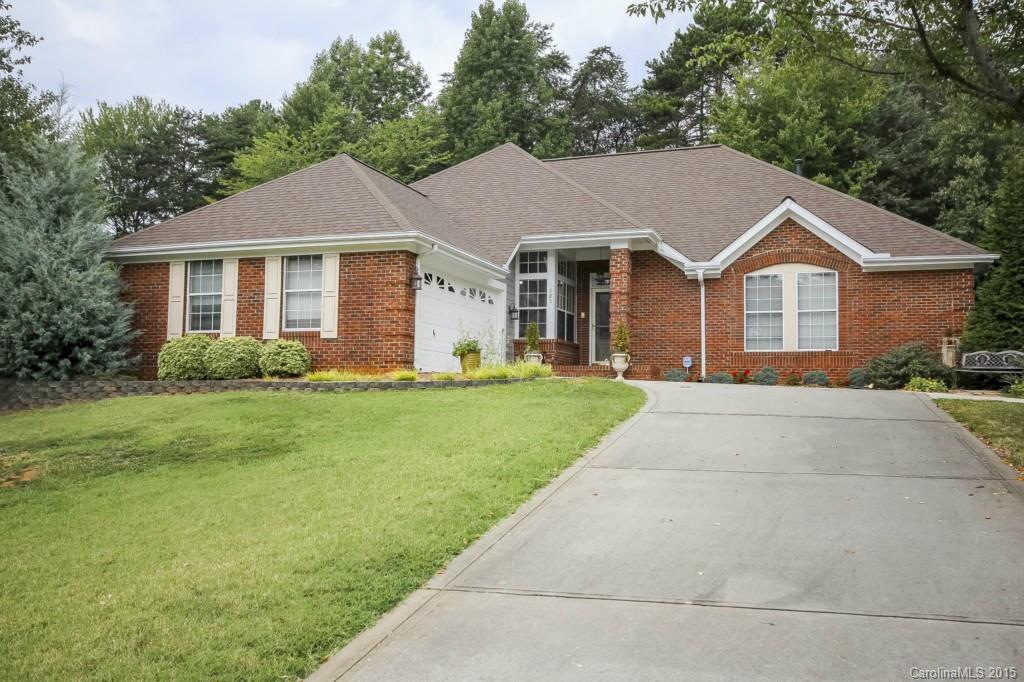 121 Stone Ridge Lane Mooresville NC 28117