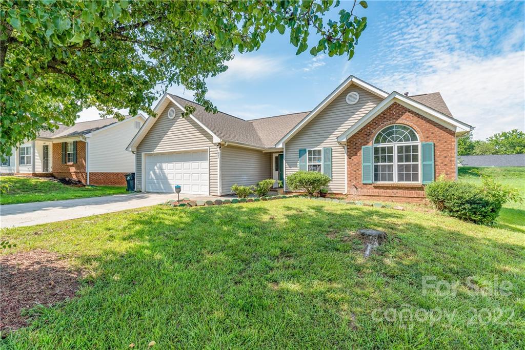 1927 Dietrich Lane Charlotte NC 28262