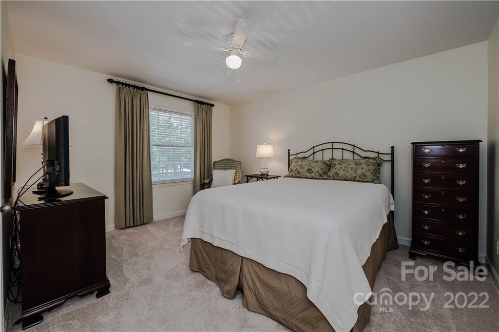 4322 Silo Lane Charlotte NC 28226