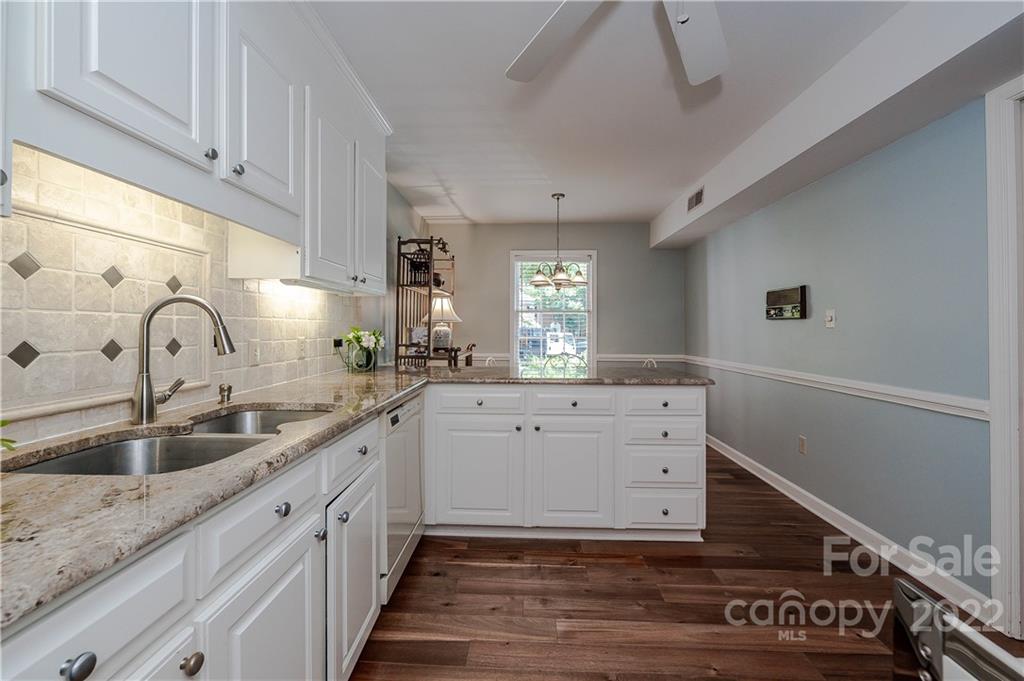 4322 Silo Lane Charlotte NC 28226