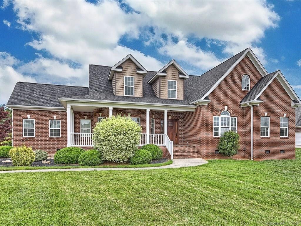 1077 Foxgate Lane Mooresville NC 28115