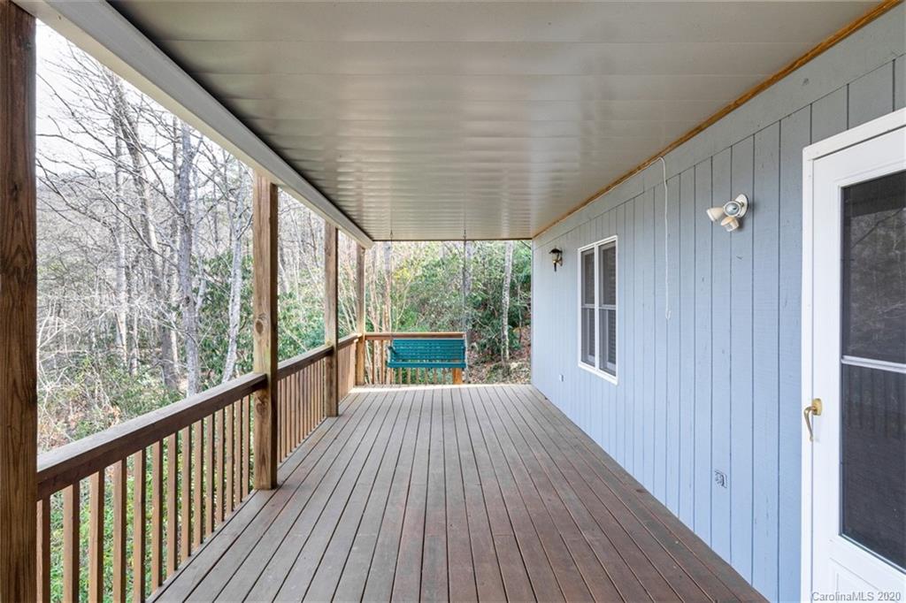 8 Tree Top Place Black Mountain NC 28711