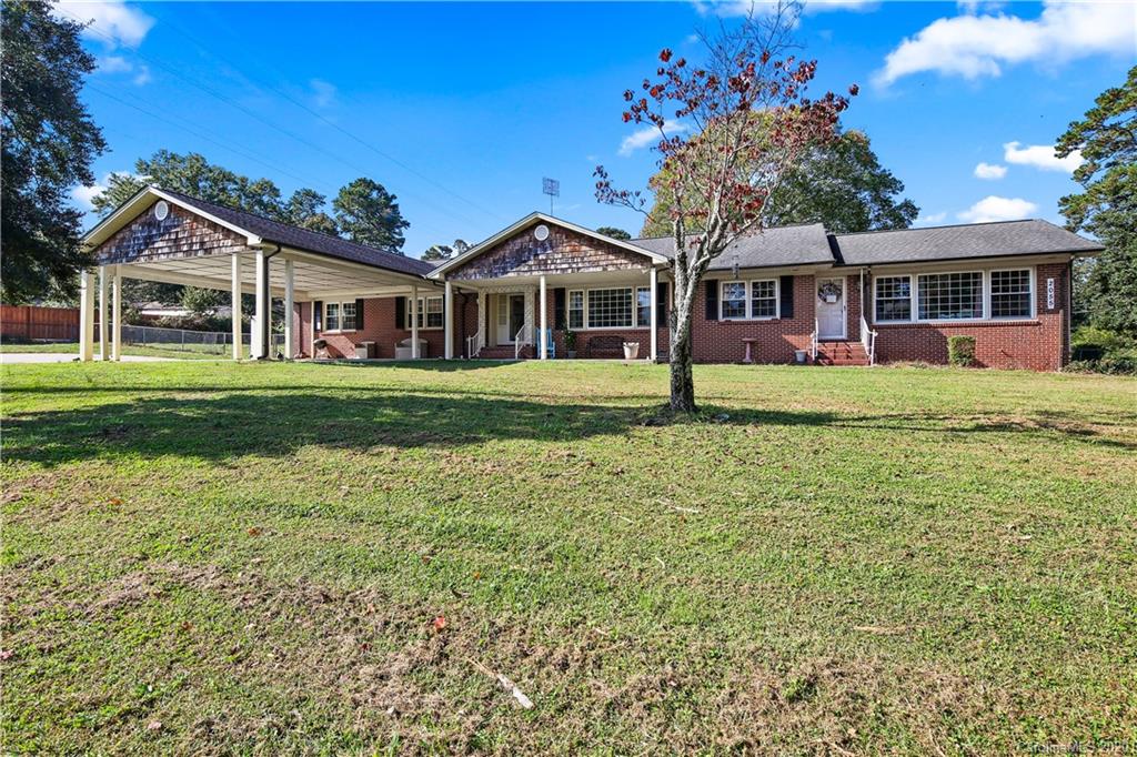 2055 10th Street Place NW Hickory NC 28601