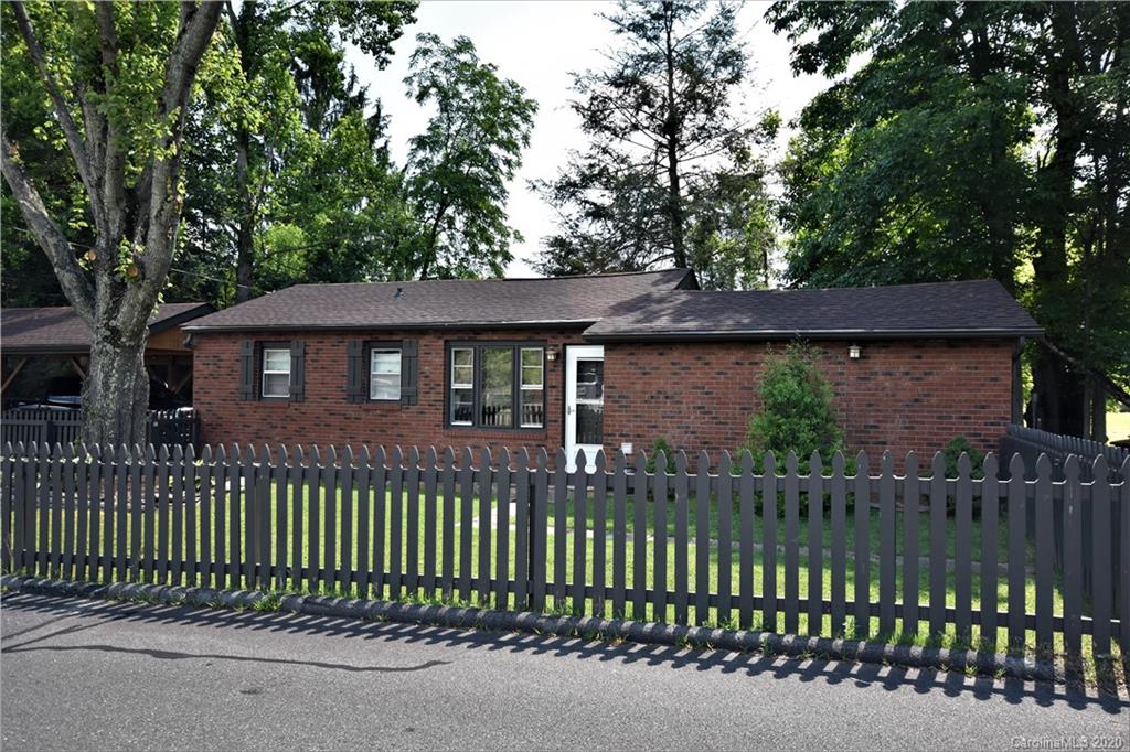 237 Browning Road Waynesville NC 28786