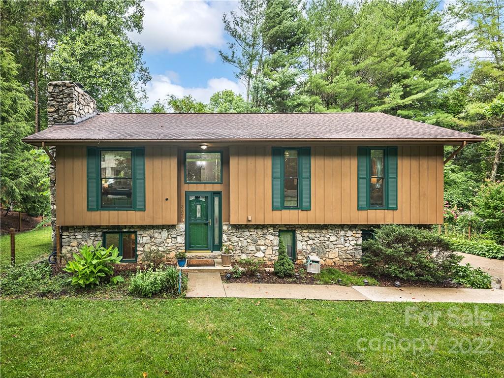 337 Woody Lane Asheville NC 28804