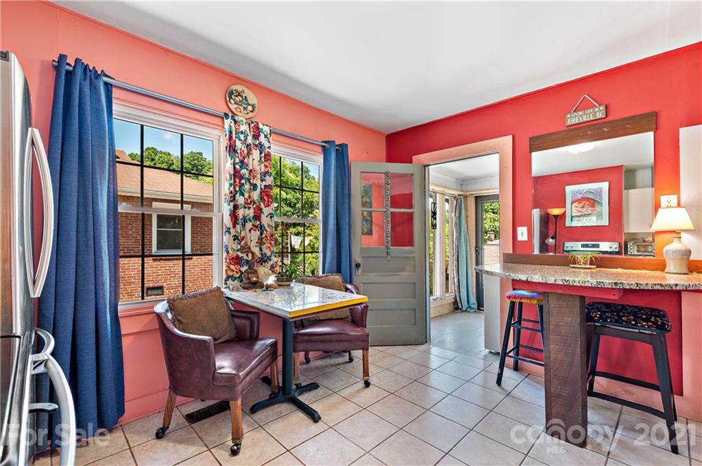 107 Gibbs Street Swannanoa NC 28778
